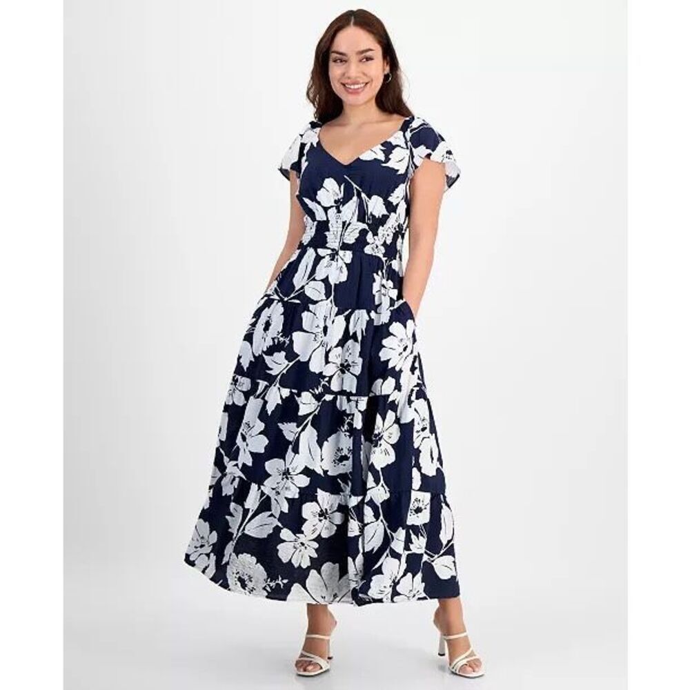 Tinsel Petite Floral-Print Flutter-Sleeve Tiered Ankle Length Dress Navy Blue an